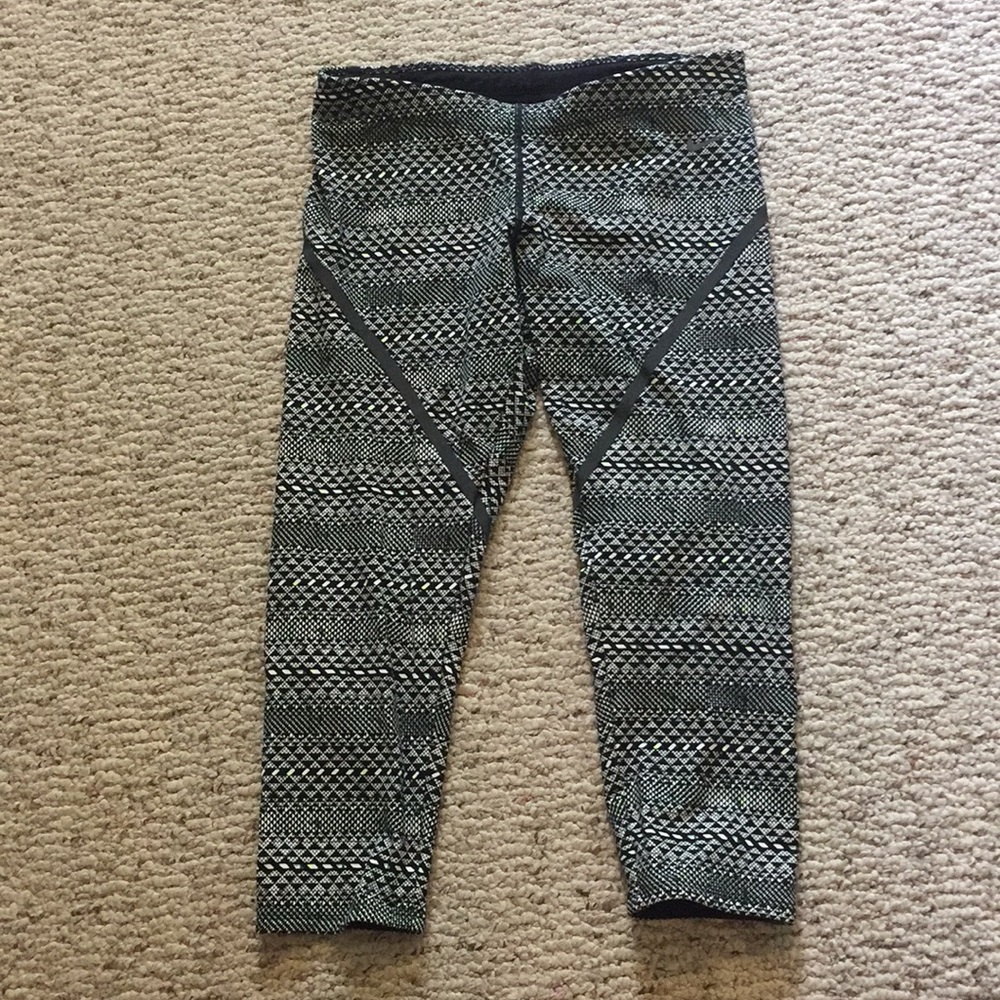 Nike Dri-fit Capri leggings